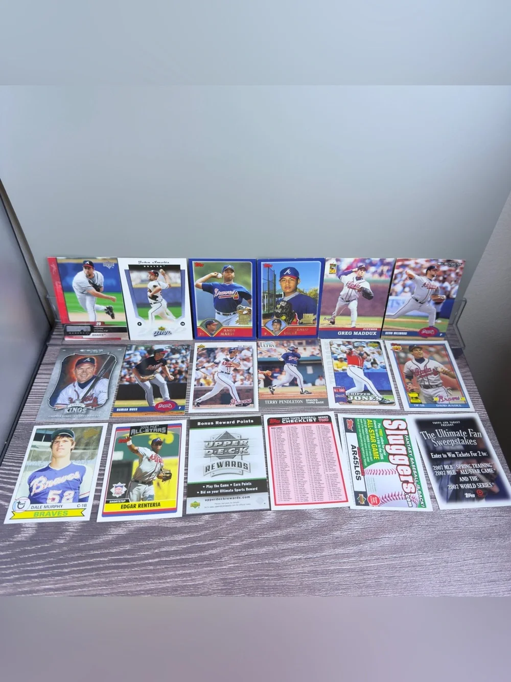 Atlanta Braves Card Lot 18x Maddux Chipper Smoltz Justice +